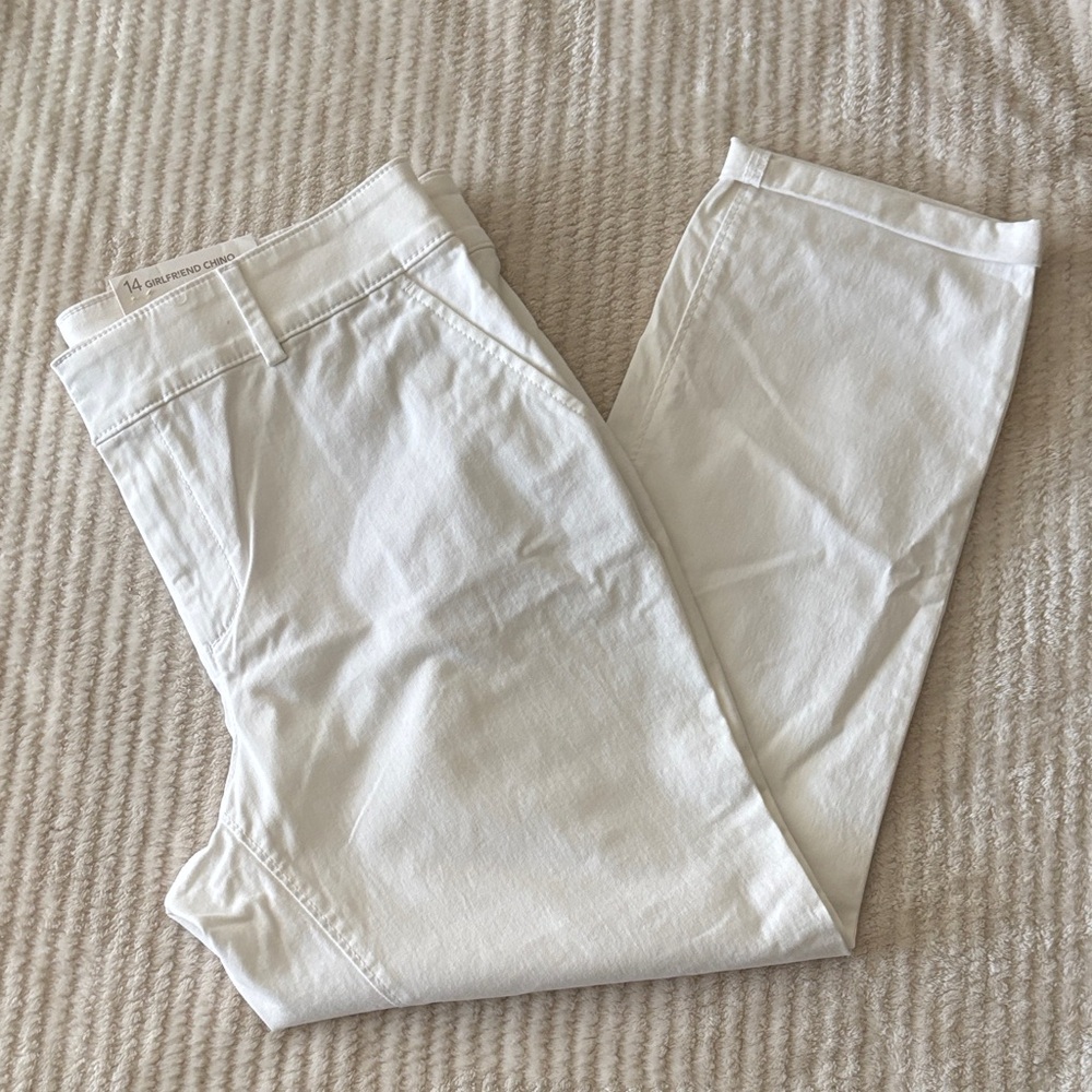 LOFT Women’s Girlfriend Chinos. Size 14.